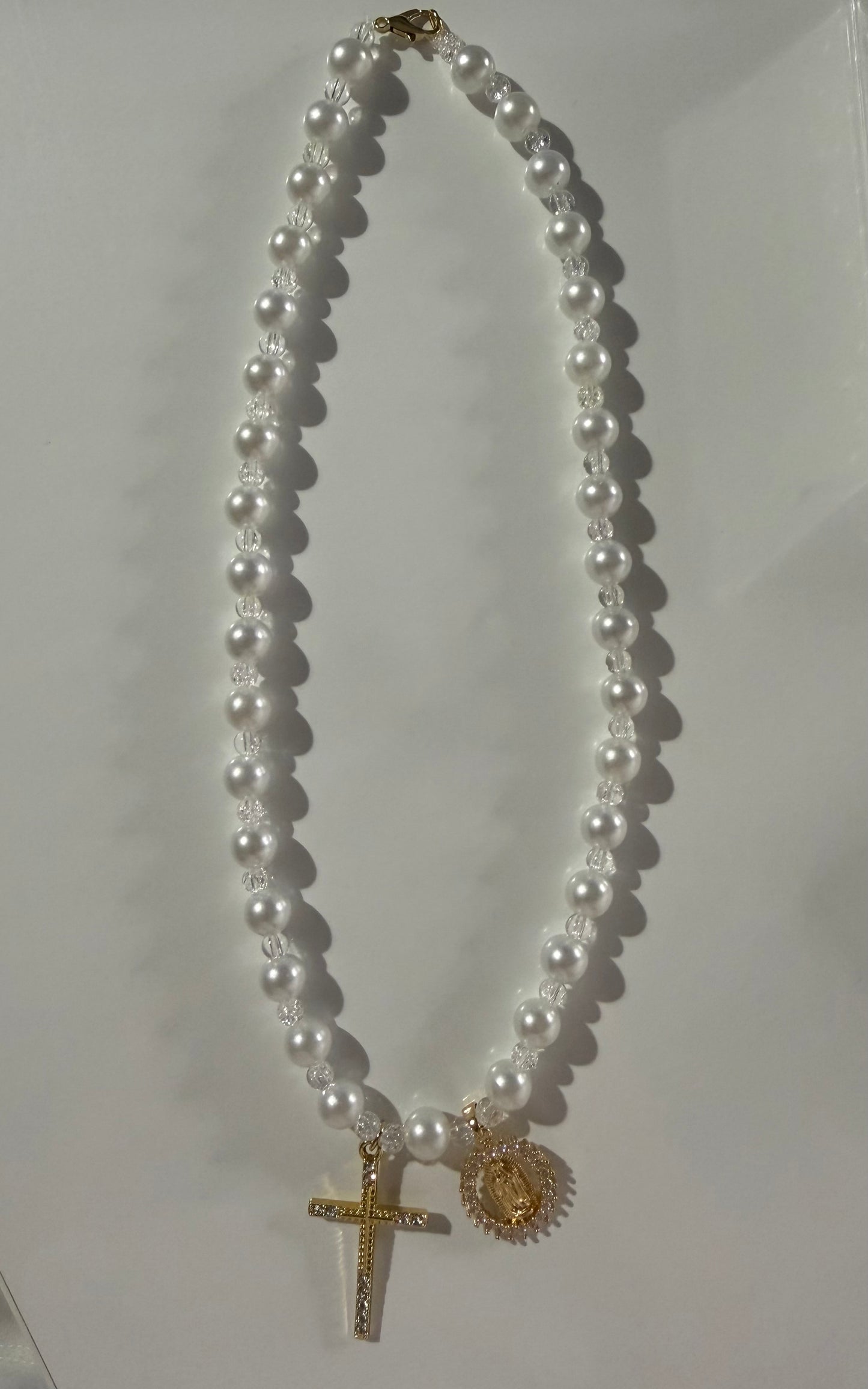 Collier Acrylique Blanc